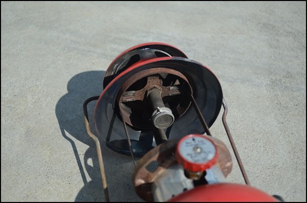 coleman200a-1958-5_02