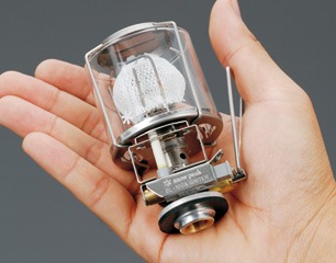 Snow Peak GP自動點火小型瓦斯燈 / 天燈 / GL-100AR