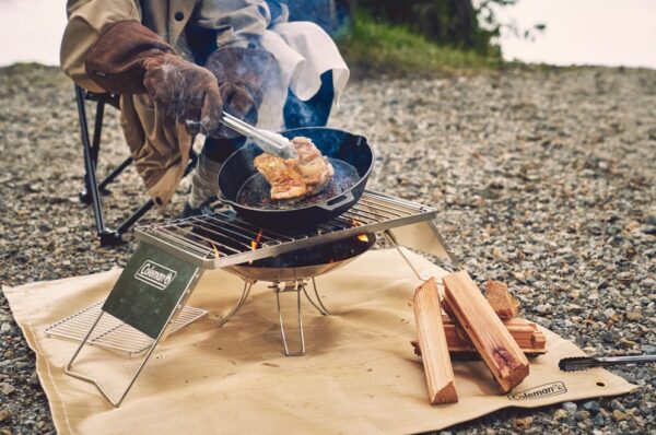 Coleman 焚火隔熱毯 80x80cm / 柴爐 焚火台 2000037303 / CM-37303